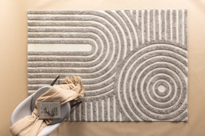 Nikita Grey kilimas – stačiakampis, pilkos spalvos, 290x200 cm, trumpas pluoštas, modernus dizainas
