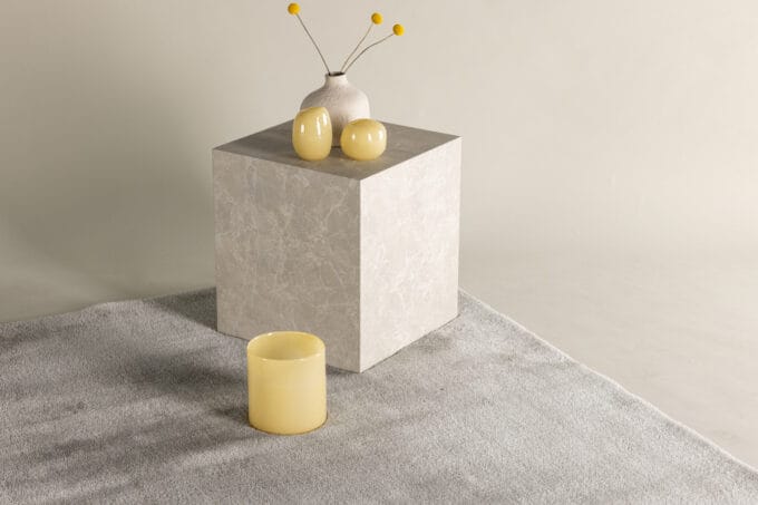 Blanca Light Grey kilimas – stačiakampis, 290x200 cm, šviesiai pilkos spalvos, subtilaus rašto poliesteris