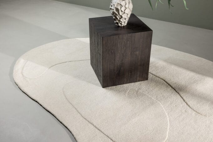 Enard Oval White, ovalus baltas vilnonis kilimas 290x175