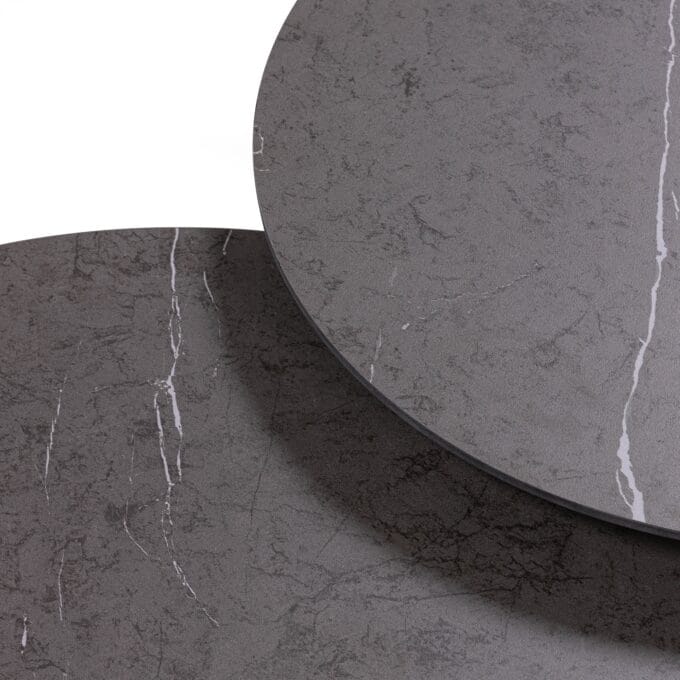Santa Rosa Beige/Anthracite lauko baldų komplektas – su minkštomis pagalvėmis ir marmuro staliukais