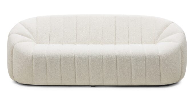 Caballo trivietė sofa, šviesiai smėlio spalvos, su apvaliomis formomis ir minkštu atlošu