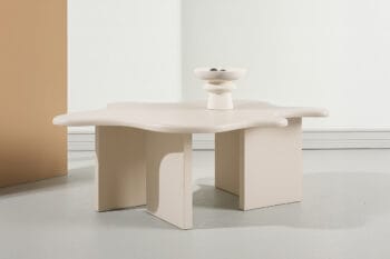 Flower kavos staliukas – FSC® sertifikuotas, 116x76 cm, žaismingos formos stalas