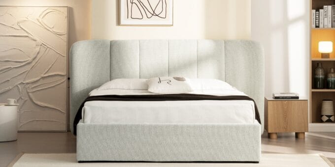 Snoovia beige lova 160x200 su aukštu galvūgaliu ir patalynės dėže.