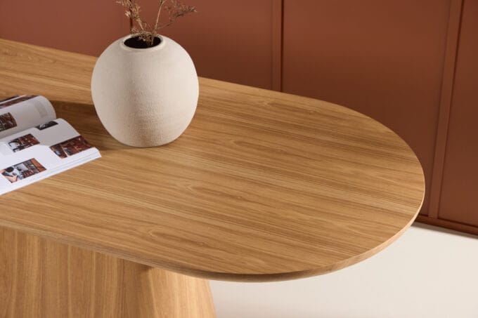 Stjarno Oval valgomojo stalas 200x90 cm natūralios spalvos