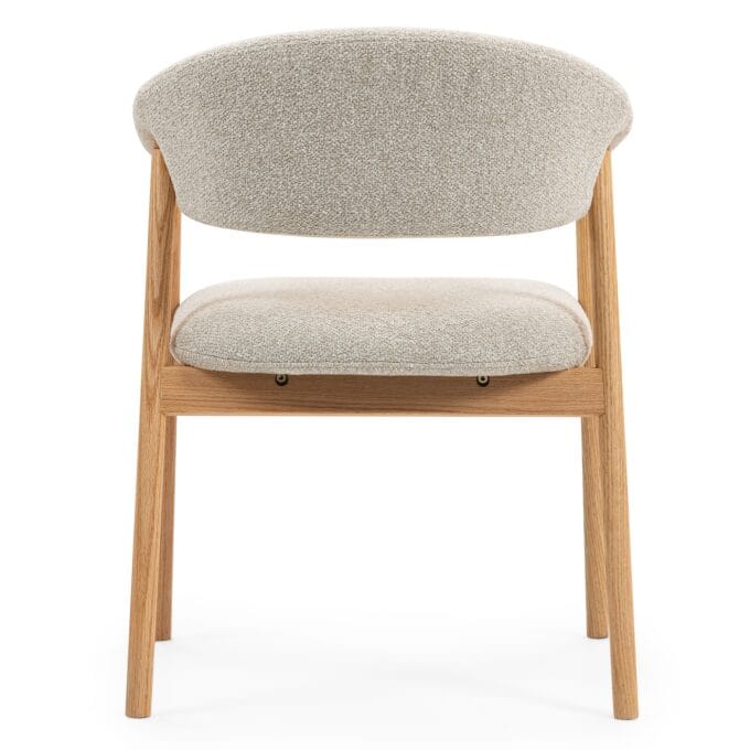 Capri Bouclé Oak krėslas šviesaus audinio su natūraliu ąžuolo pagrindu