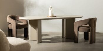 Lima Dark Beige ovalus valgomojo stalas, tamsiai smėlio spalvos stalviršis, dvi skulptūriškos kojelės