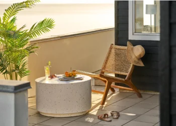 Bonn 70 Terrazzo, lauko kavos staliukas